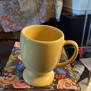 Gail Pittman HOSPITALITY COLLECTION Butter Yellow Pedestal Mug SOUTHERN LIVING